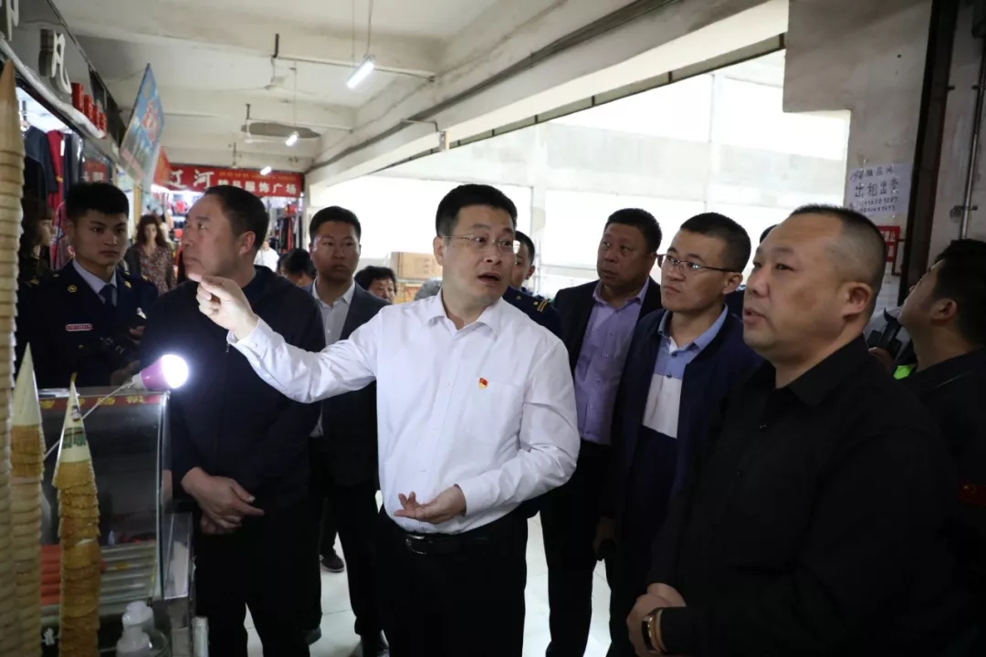 市委常委,常务副市长常忠诚带队检查节前安全生产工作